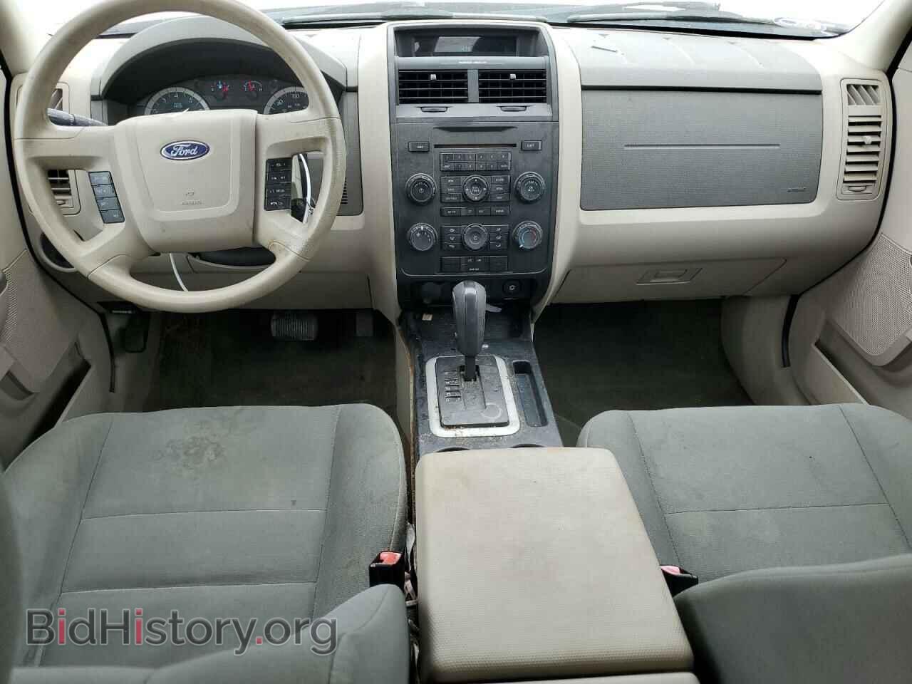 2011 FORD ESCAPE - VIN: 1FMCU0C79BKA72988 - Фото 8