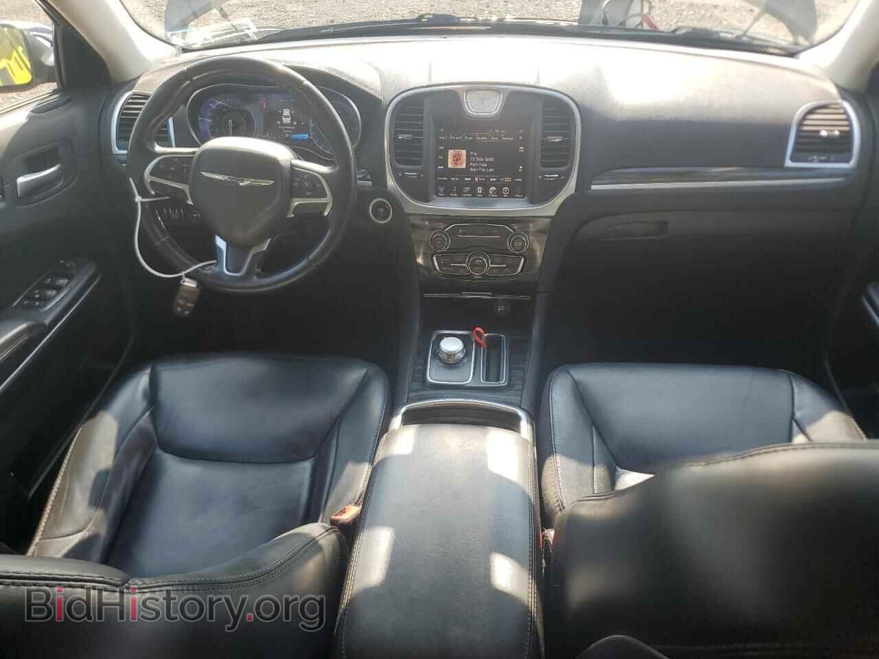 2016 CHRYSLER 300 - VIN: 2C3CCARG4GH198540 - Фото 8