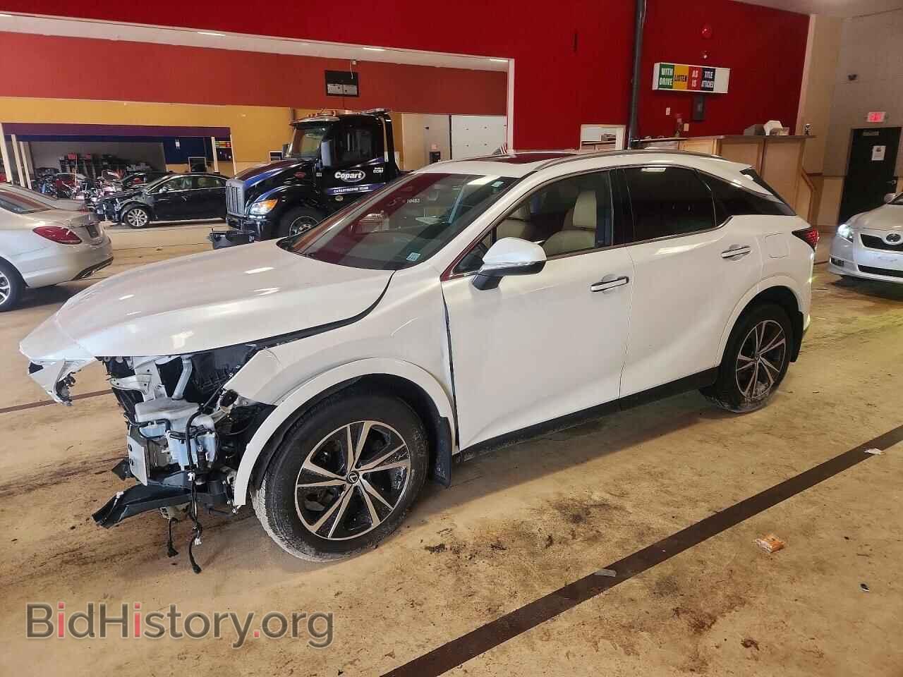 Фотография 2T2BBMCA4RC038148 - LEXUS UNKNOWN 2024
