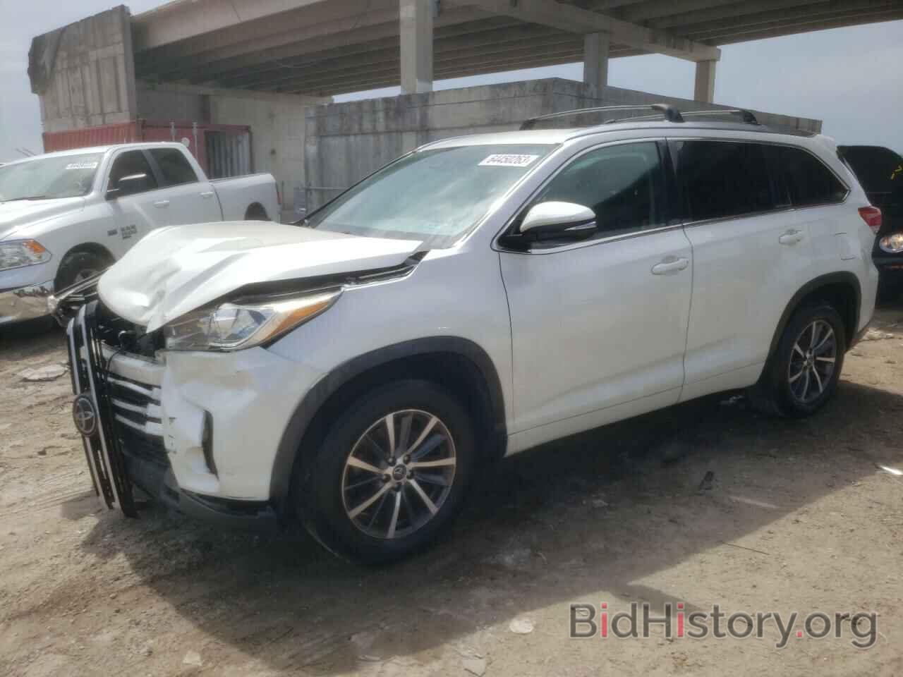 Фотография 5TDKZRFH2JS544711 - TOYOTA HIGHLANDER 2018