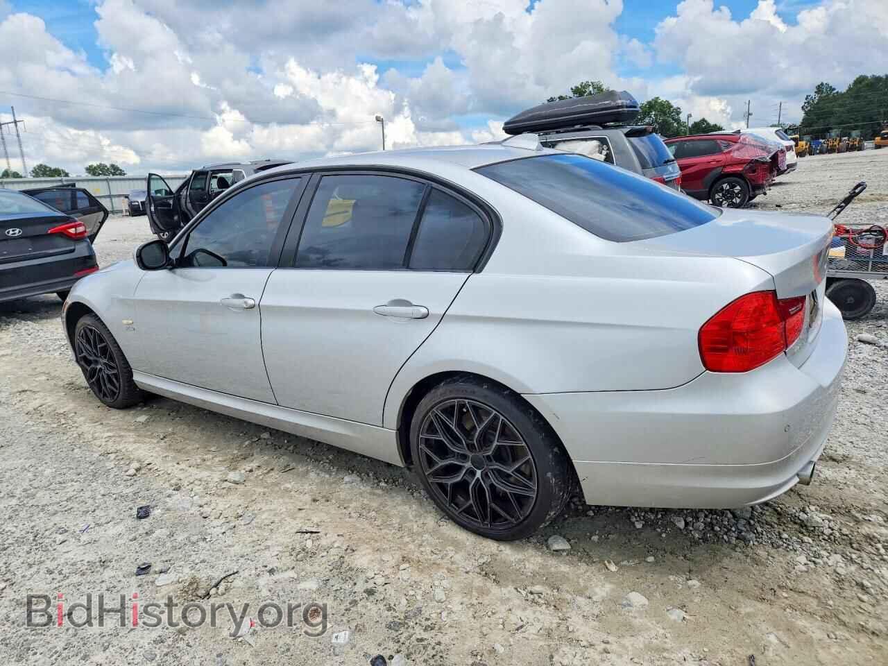 2009 BMW 3 SERIES - VIN: WBAPL33599A406328 - Фото 2