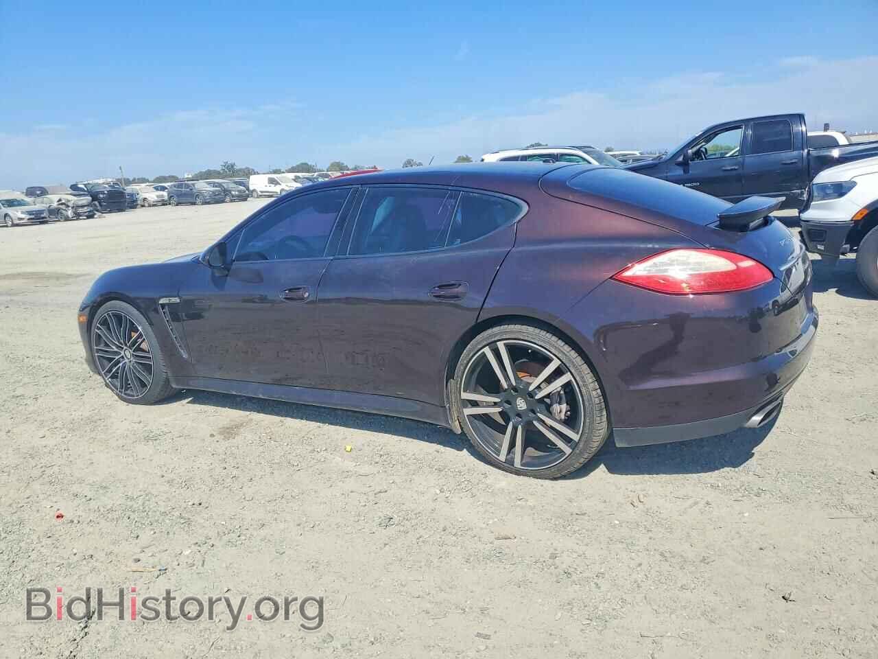 2011 PORSCHE PANAMERA - VIN: WP0AA2A74BL012288 - Photo 2