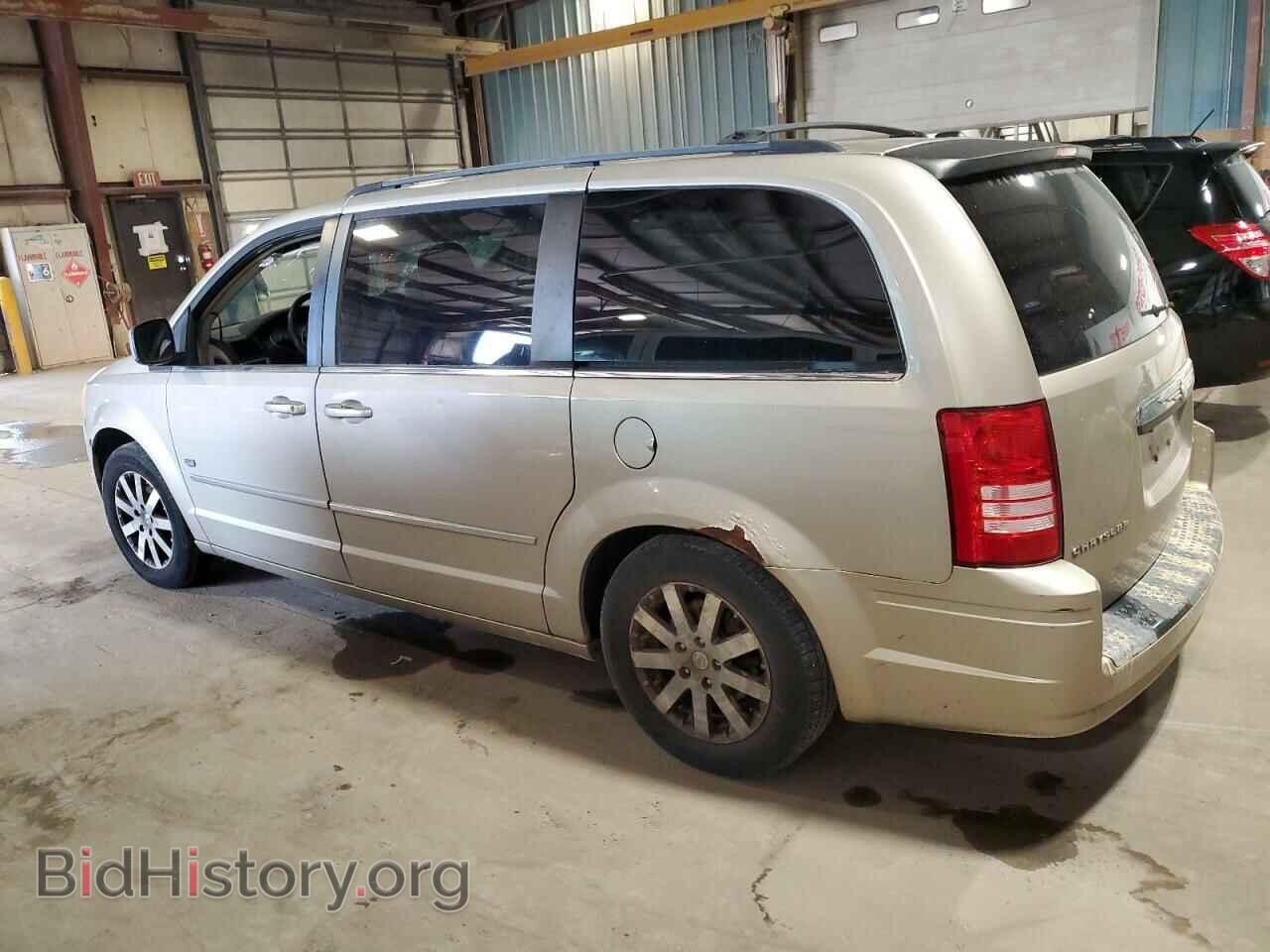 2009 CHRYSLER MINIVAN - VIN: 2A8HR54149R648395 - Фото 2