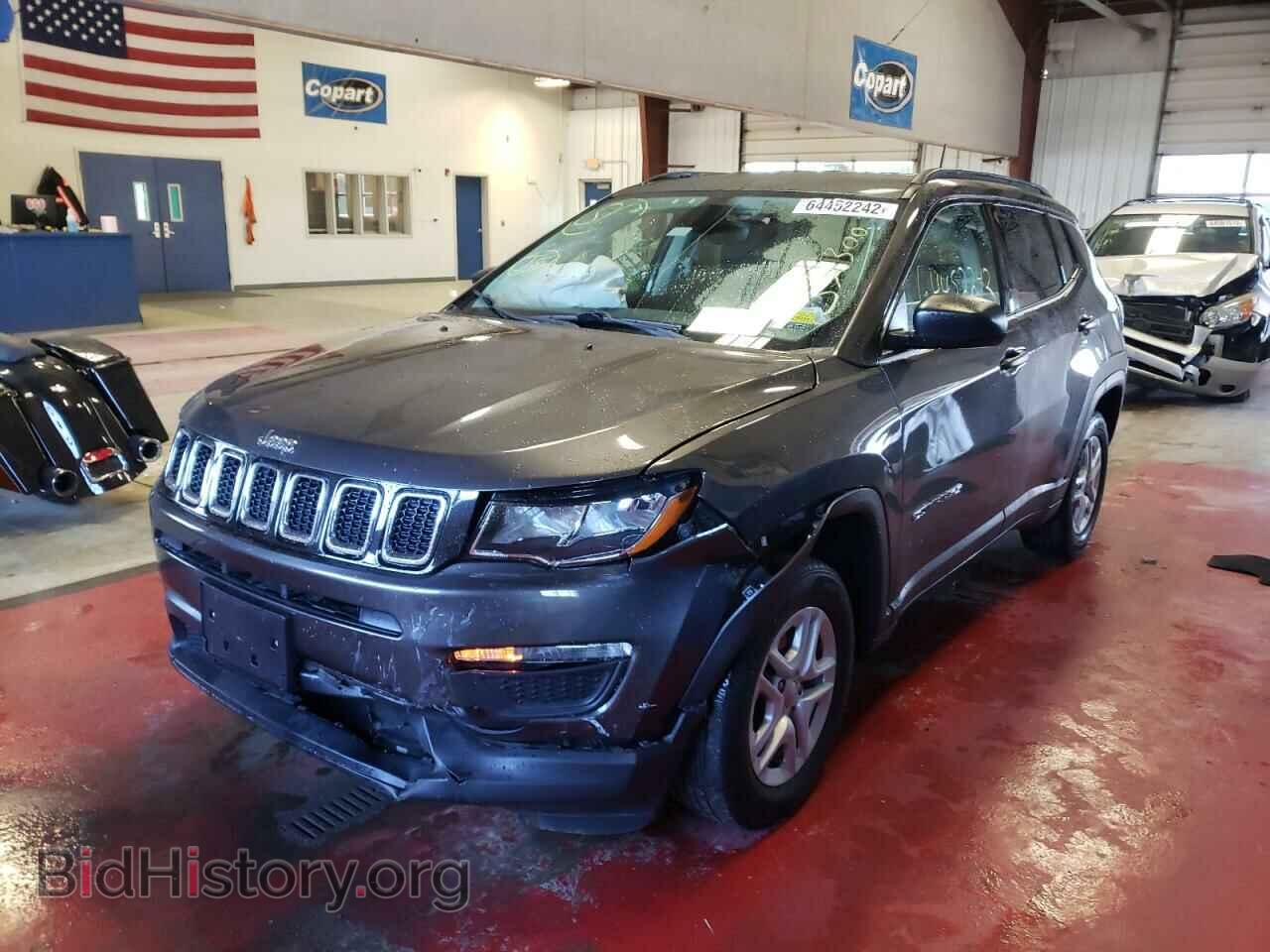 2018 JEEP COMPASS - VIN: 3C4NJCAB5JT271807 - Фото 2