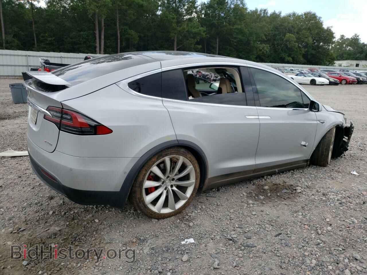 2016 TESLA MODEL X - VIN: 5YJXCAE44GFS00849 - Фото 3