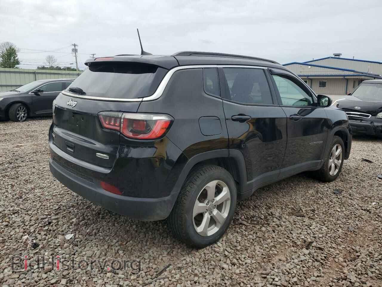 2017 JEEP COMPASS - VIN: 3C4NJDBB3HT650772 - Фото 3