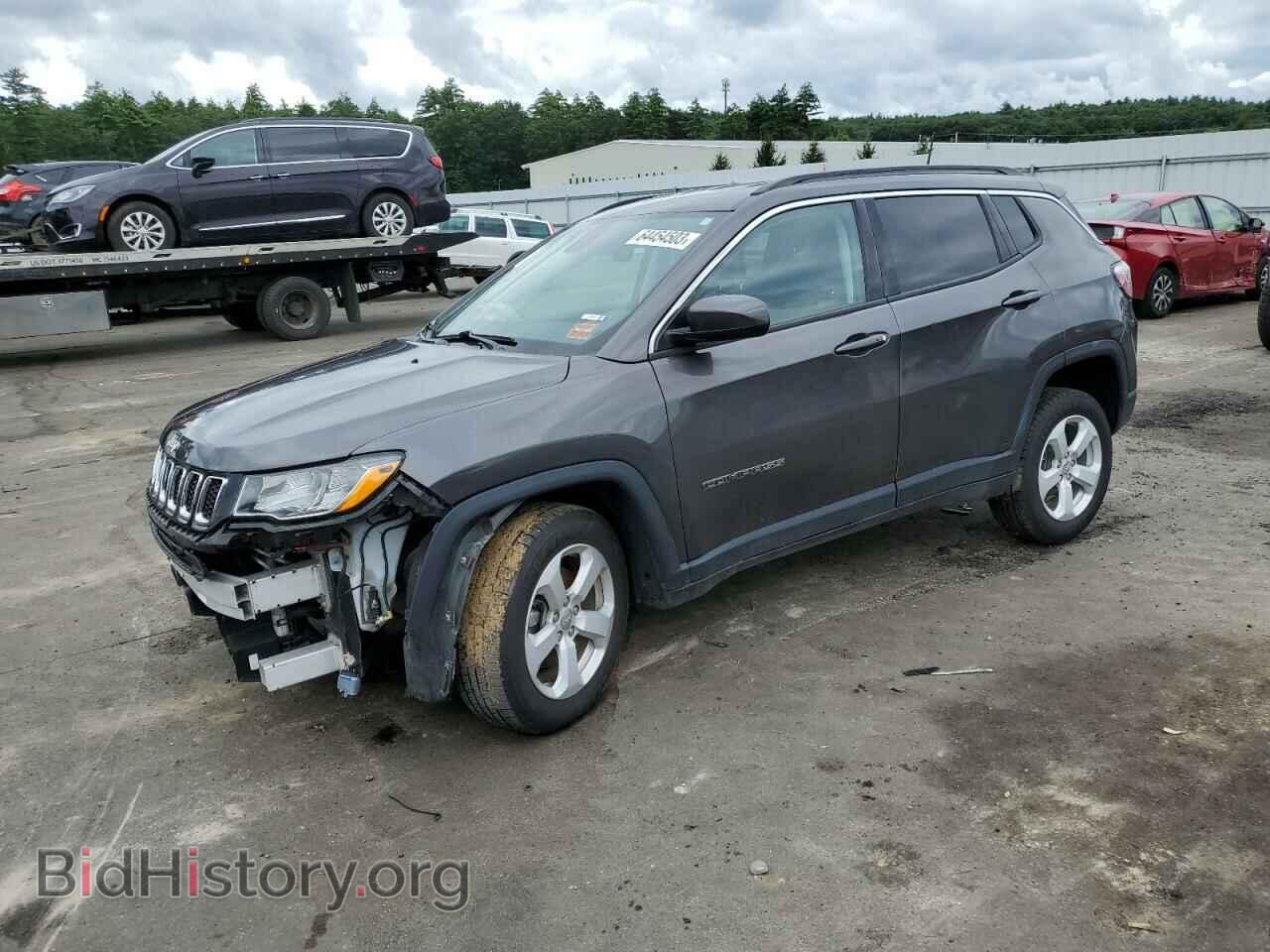 Фотография 3C4NJDBB3LT124702 - JEEP COMPASS 2020