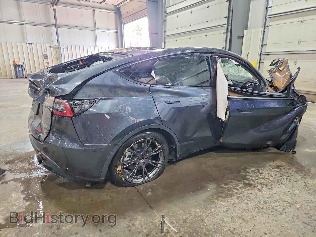 2024 TESLA MODEL Y - VIN: 7SAYGDEE6RF155776 - Photo 3