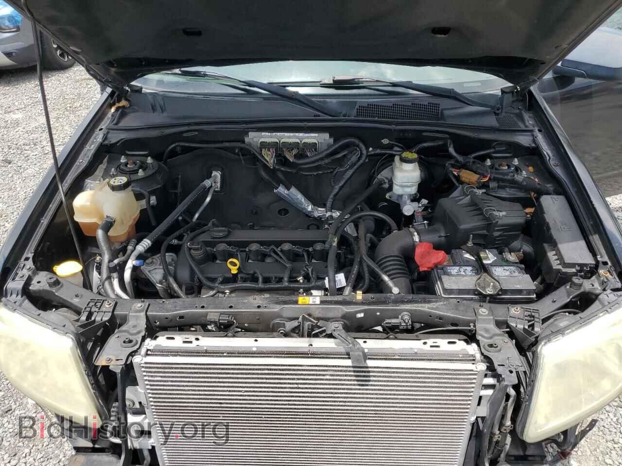 2011 MAZDA TRIBUTE - VIN: 4F2CY0C78BKM01785 - Фото 11