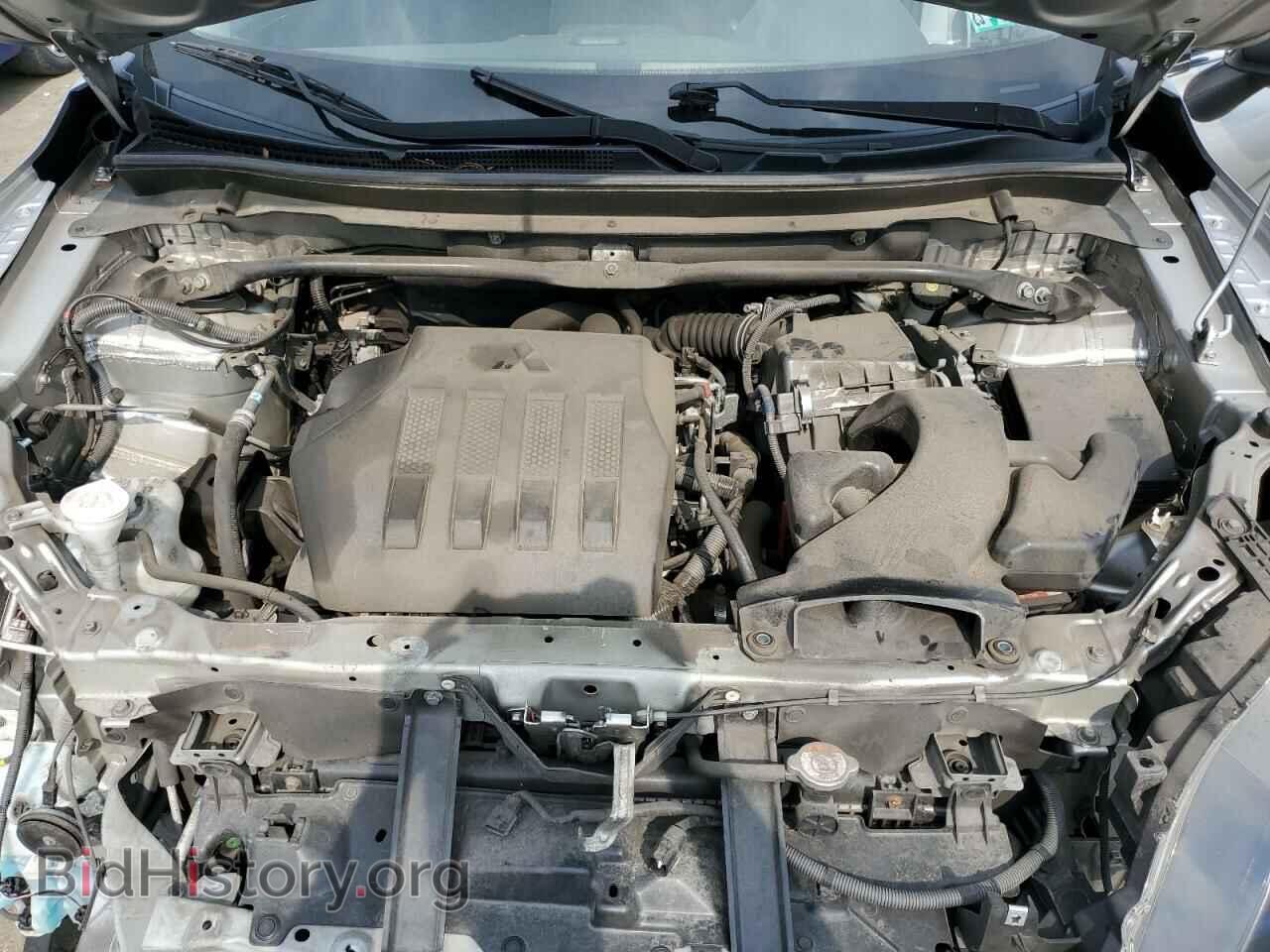 2018 MITSUBISHI ECLIPSE - VIN: JA4AT4AA1JZ043750 - Photo 11