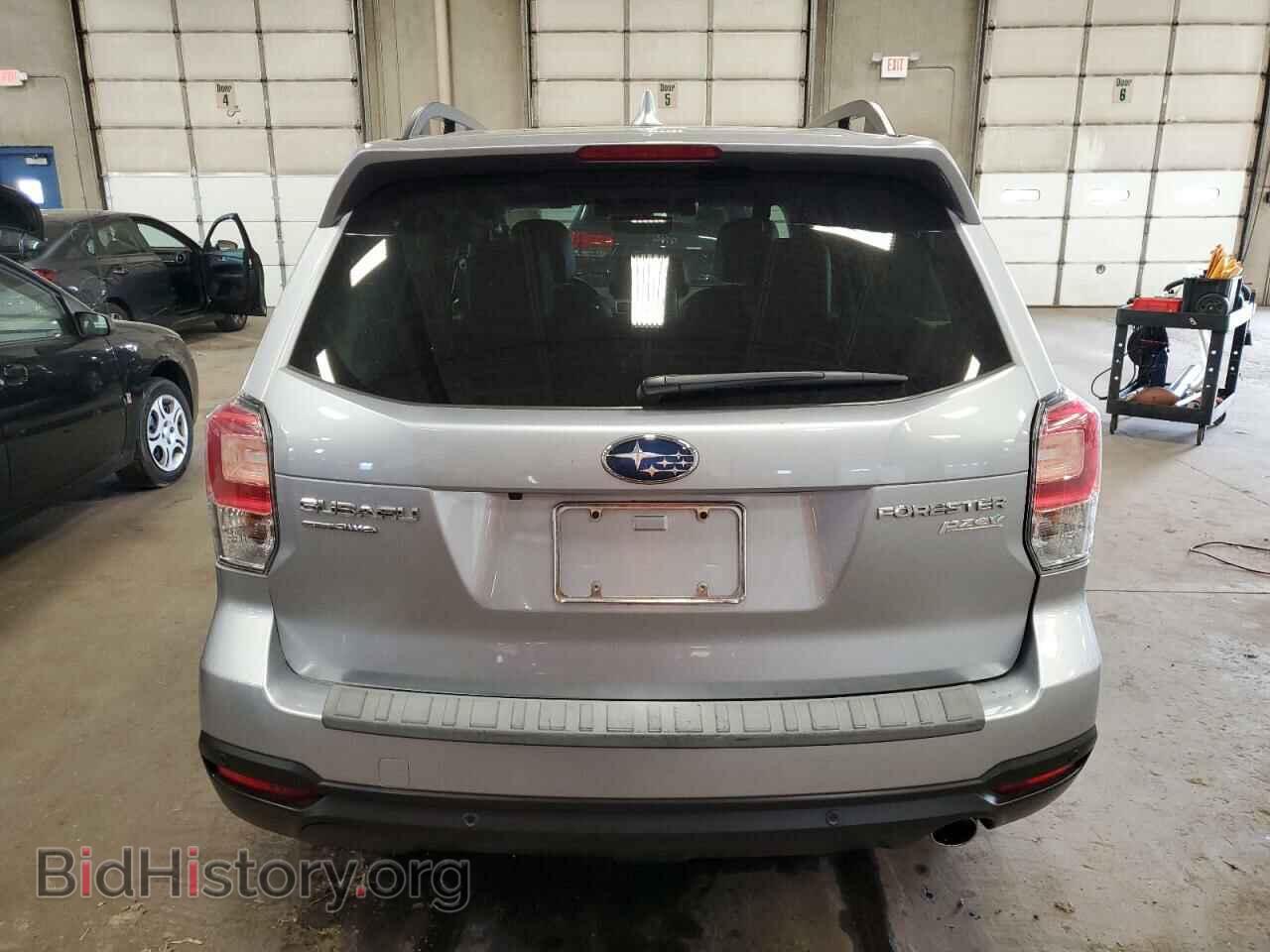 2017 SUBARU FORESTER - VIN: JF2SJAWC3HH801226 - Фото 6