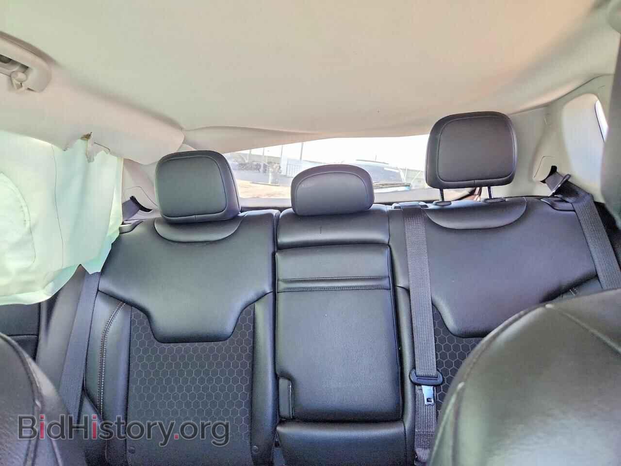 2018 JEEP COMPASS - VIN: 3C4NJCBB3JT304656 - Photo 10