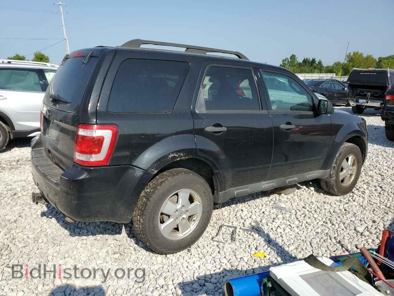 2011 FORD ESCAPE - VIN: 1FMCU0D74BKA06766 - Фото 3