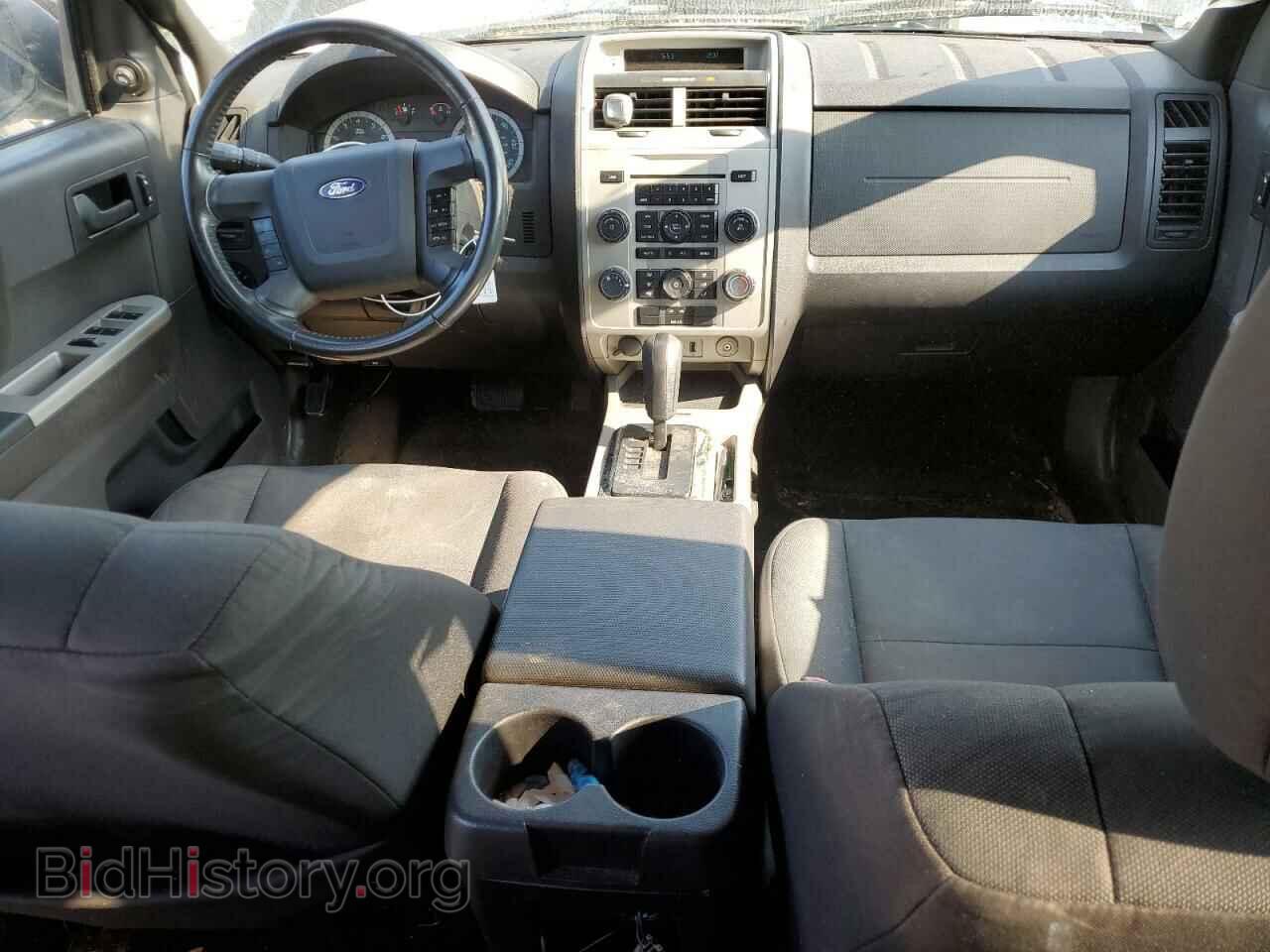2011 FORD ESCAPE - VIN: 1FMCU0D74BKA06766 - Фото 8