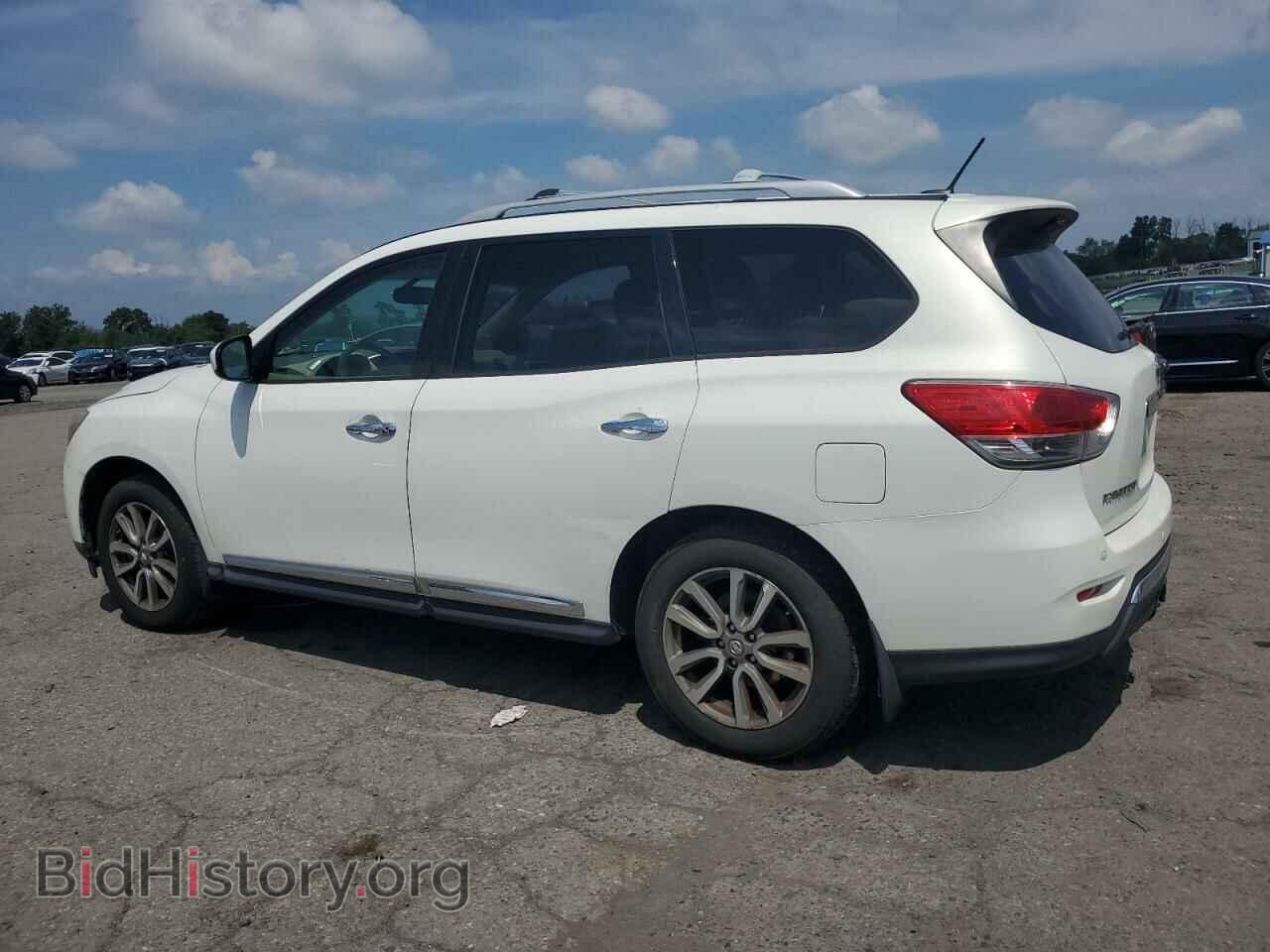 2014 NISSAN PATHFINDER - VIN: 5N1AR2MN0EC709864 - Фото 2