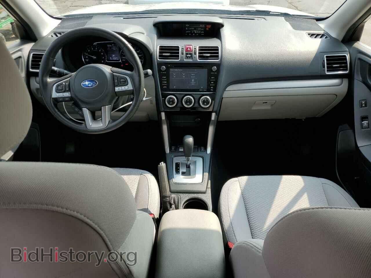 2017 SUBARU FORESTER - VIN: JF2SJAGC8HH546474 - Фото 8