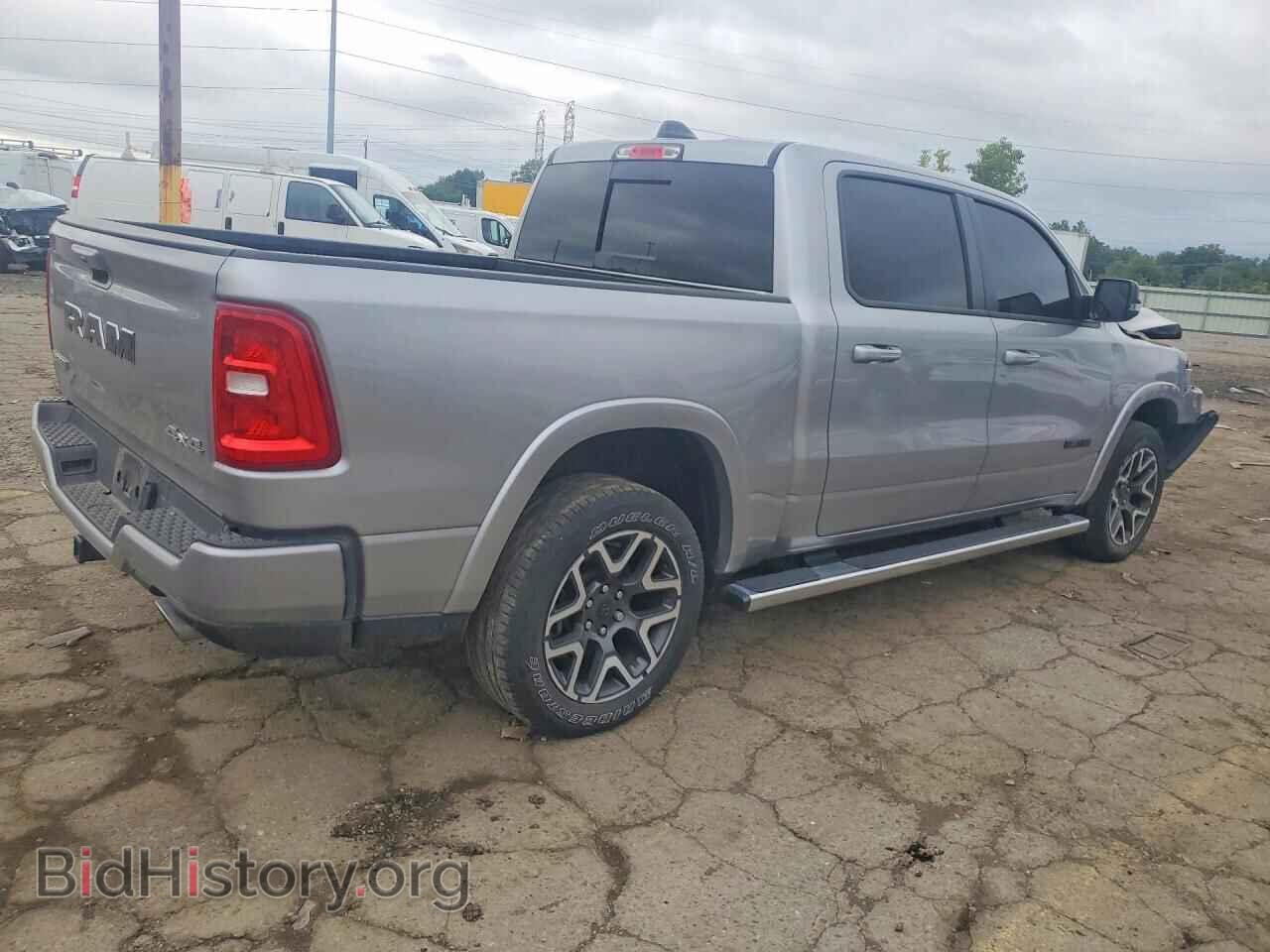 2025 RAM 1500 - VIN: 1C6SRFJP8SN585288 - Photo 3