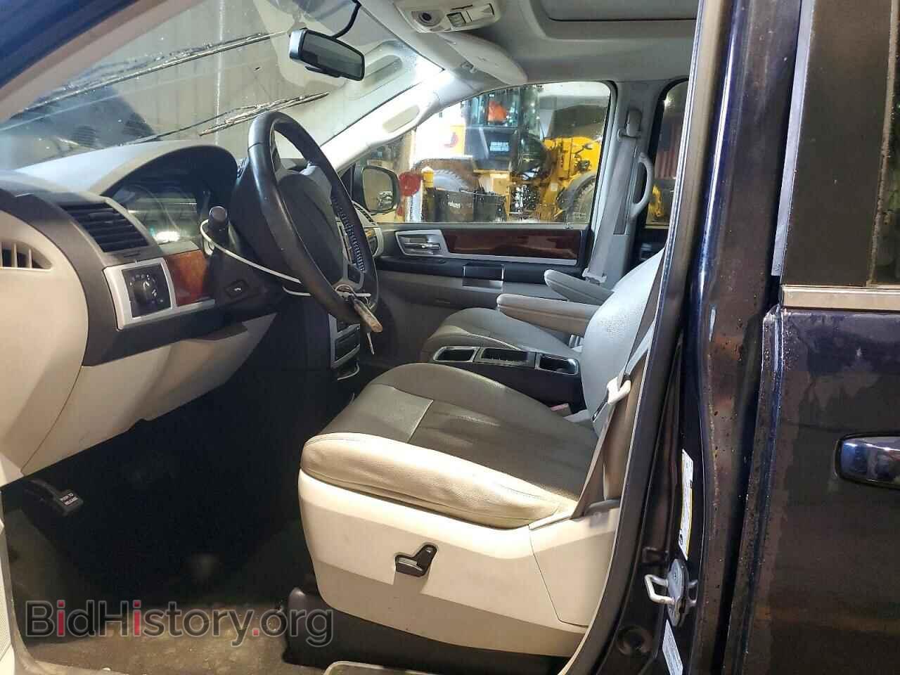 2010 CHRYSLER MINIVAN - VIN: 2A4RR8D14AR374434 - Фото 7