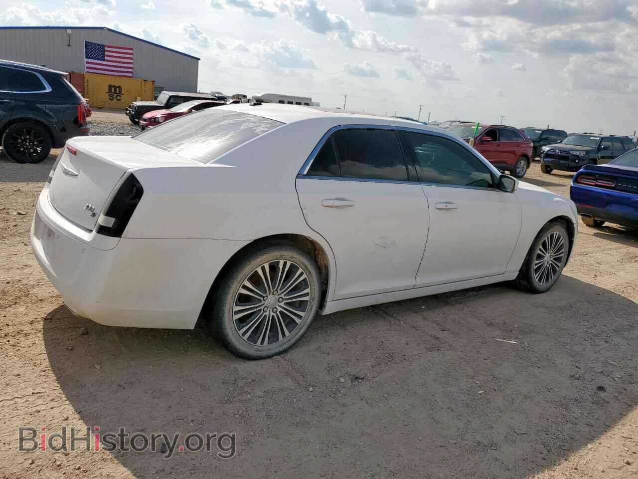 2014 CHRYSLER 300 - VIN: 2C3CCAGG0EH157631 - Фото 3