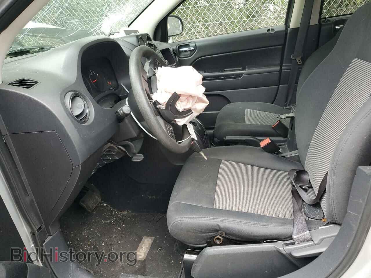 2012 JEEP COMPASS - VIN: 1C4NJDBBXCD509700 - Photo 7