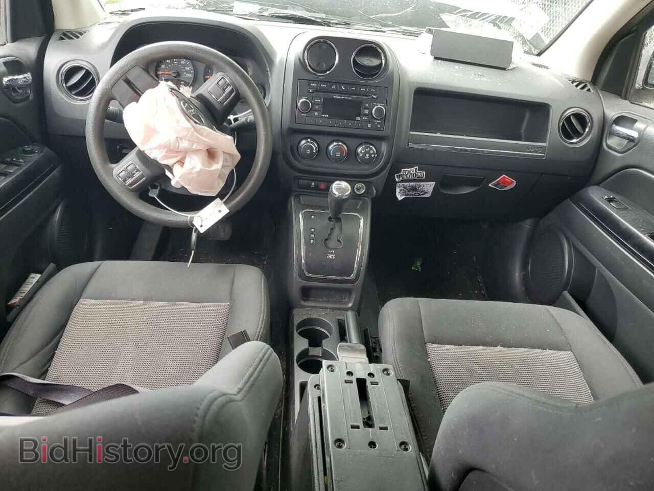 2012 JEEP COMPASS - VIN: 1C4NJDBBXCD509700 - Photo 8