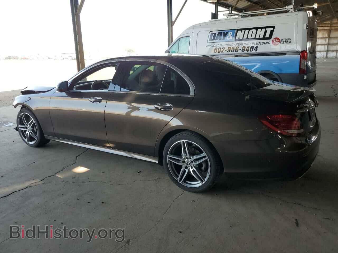 2018 MERCEDES-BENZ E-CLASS - VIN: WDDZF4JB2JA334898 - Фото 2