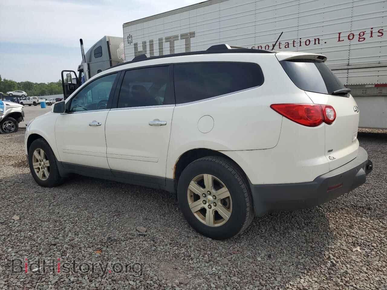 2012 CHEVROLET TRAVERSE - VIN: 1GNKVGED2CJ334101 - Фото 2