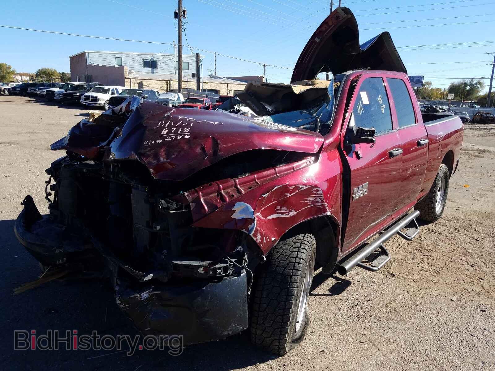 2018 RAM 1500 - VIN: 1C6RR7FG5JS182785 - Photo 2