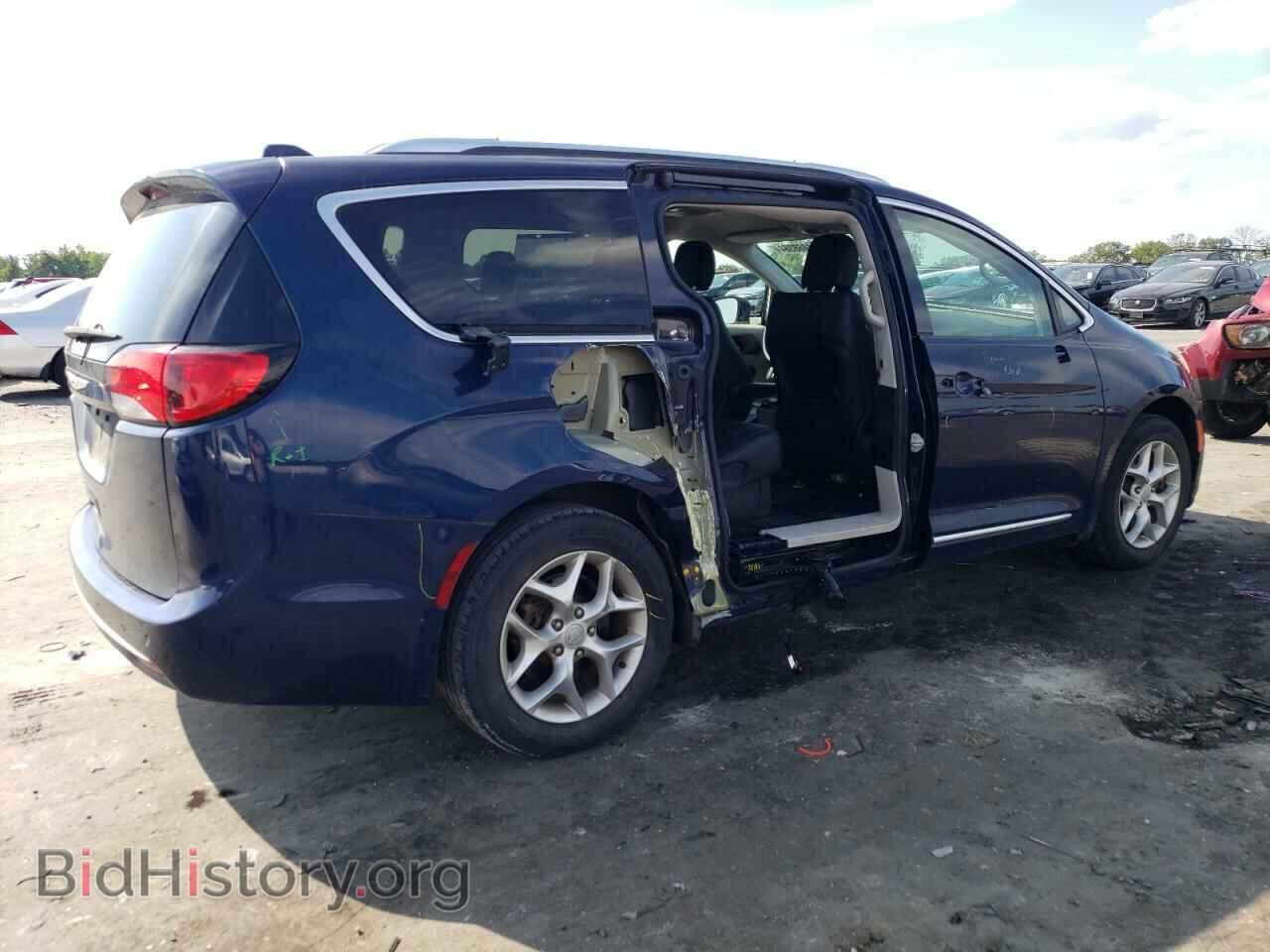 2019 CHRYSLER PACIFICA - VIN: 2C4RC1BG9KR523086 - Фото 3