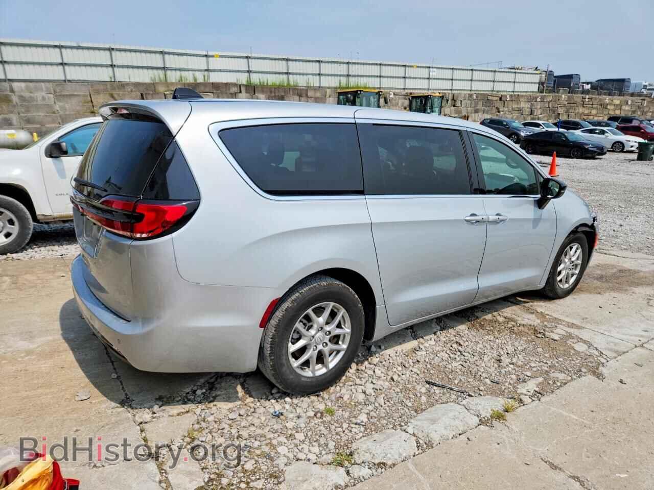 2026 CHRYSLER PACIFICA - VIN: 2C4RC1BG8TR260333 - Photo 3