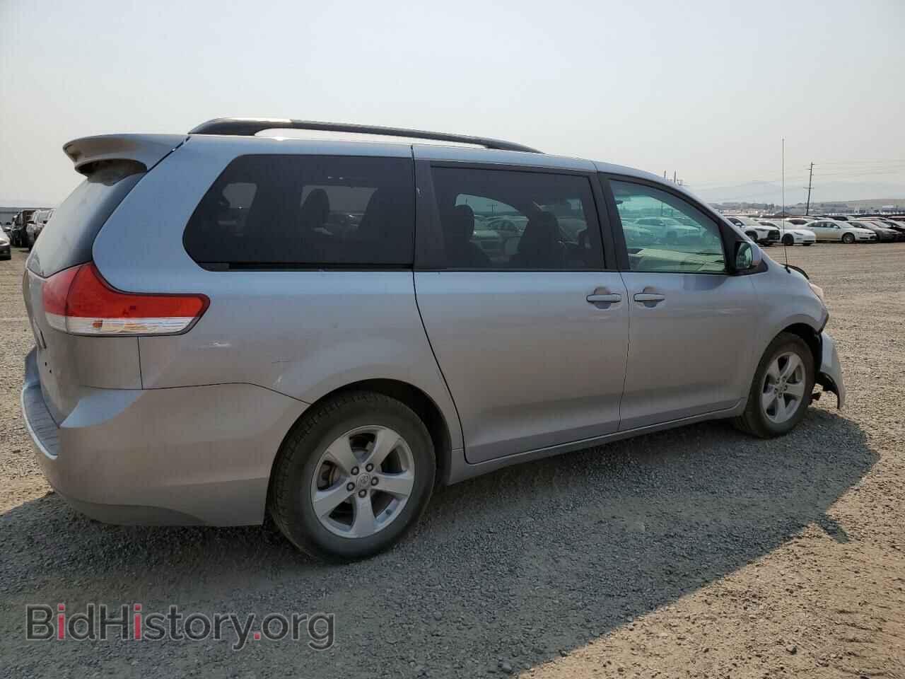 2012 TOYOTA All Models - VIN: 5TDKK3DC1CS206888 - Фото 3