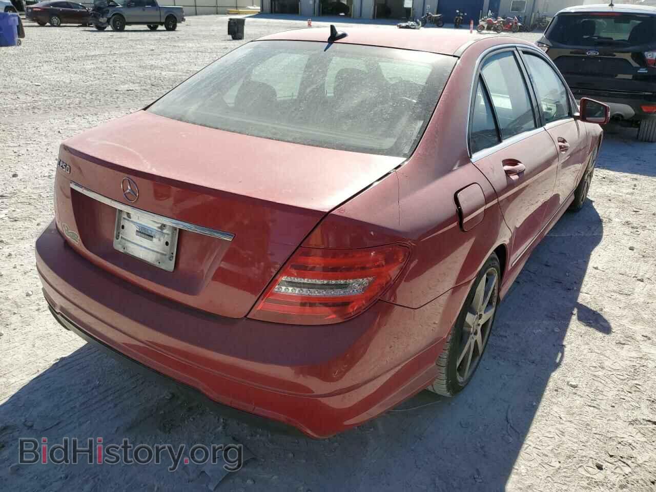 2012 MERCEDES-BENZ C-CLASS - VIN: WDDGF4HB2CA624851 - Фото 4