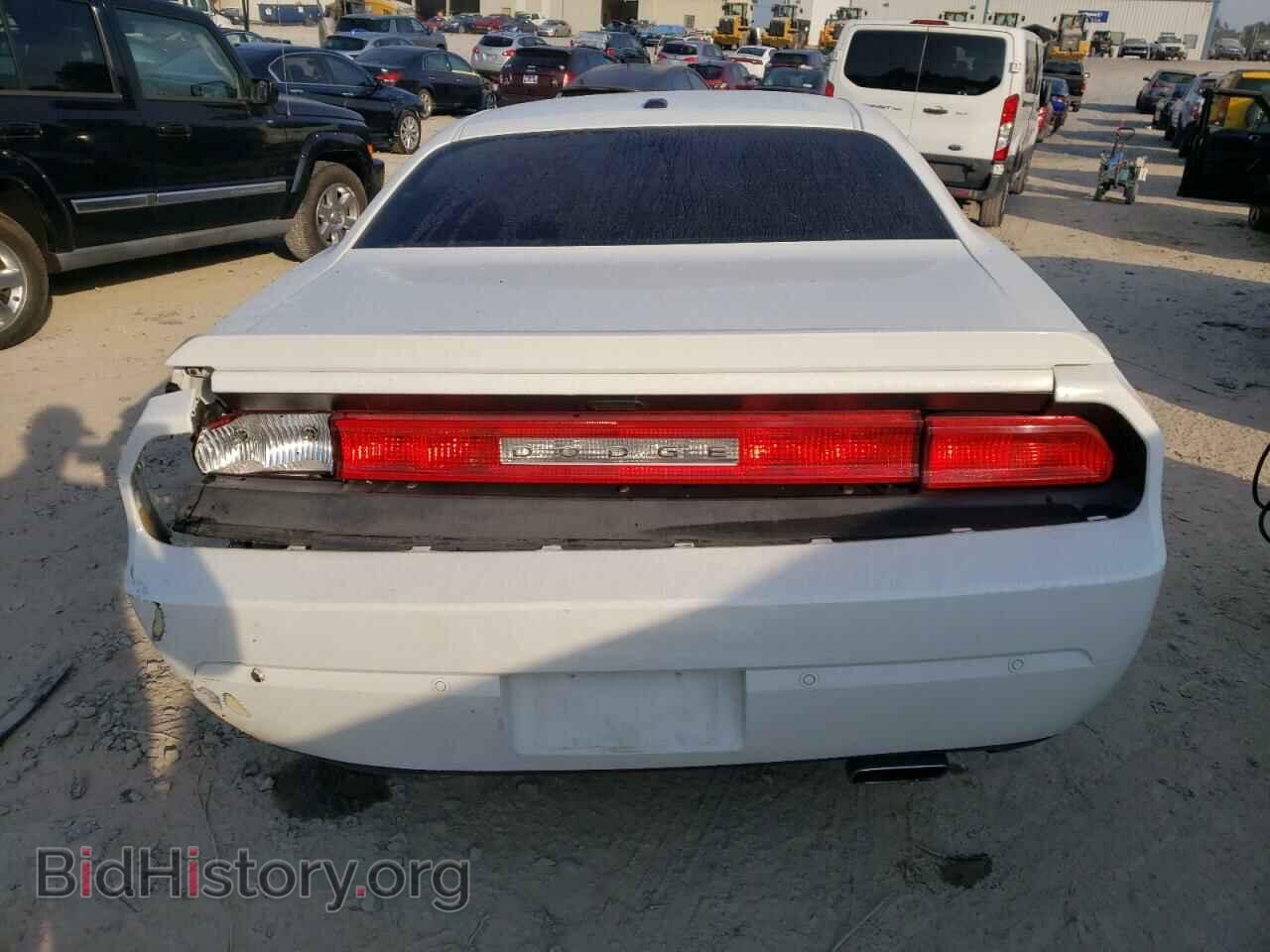 2014 DODGE CHALLENGER - VIN: 2C3CDYBT1EH184928 - Фото 6