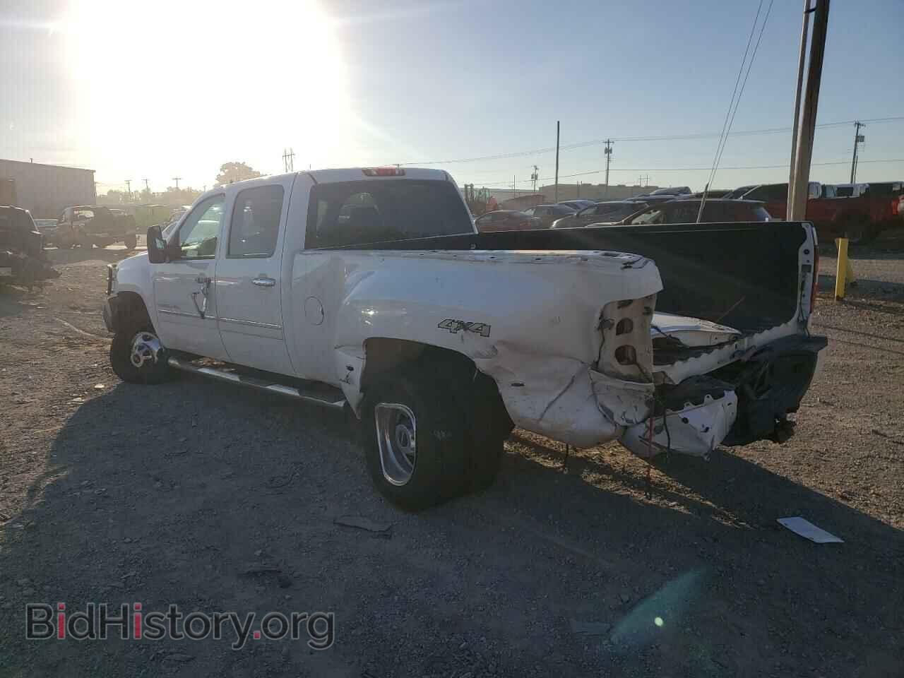 2014 GMC SIERRA - VIN: 1GT426C81EF115291 - Фото 3