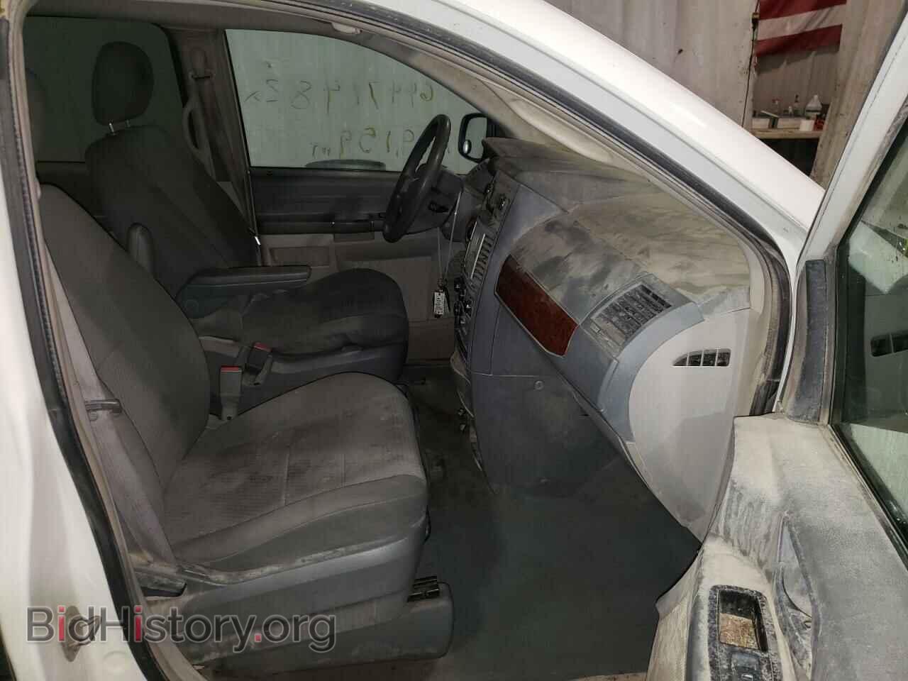2009 CHRYSLER MINIVAN - VIN: 2A8HR44E19R605954 - Фото 5