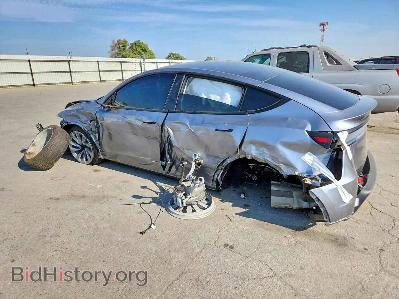 2026 TESLA MODEL Y - VIN: 7SAYGDED9TF430667 - Фото 2