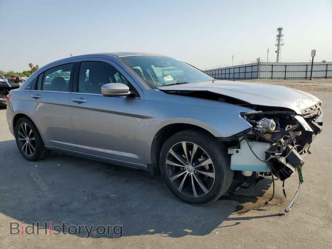 2013 CHRYSLER 200 - VIN: 1C3CCBBG9DN718315 - Фото 4