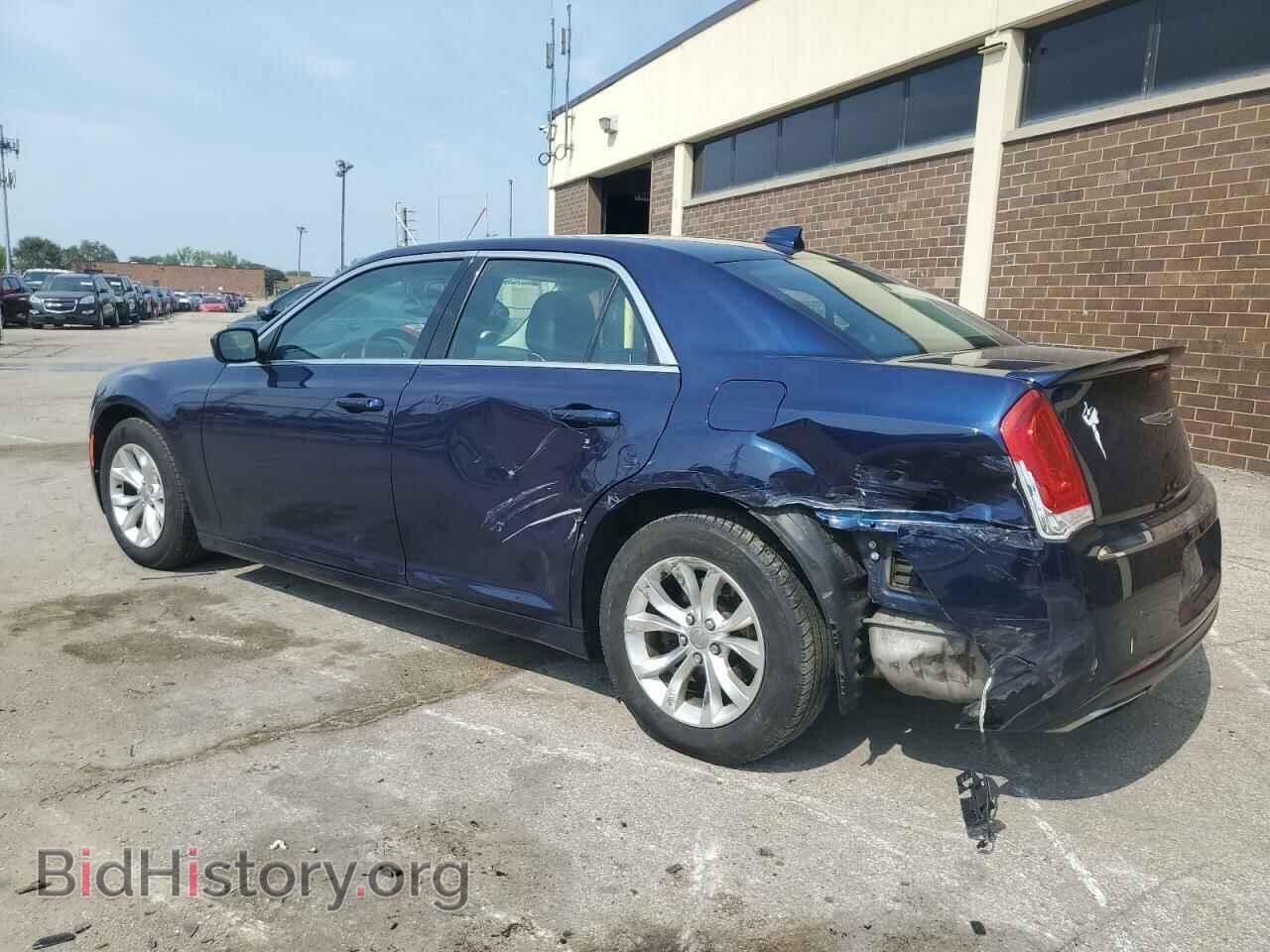 2015 CHRYSLER 300 - VIN: 2C3CCAAG3FH749065 - Фото 2