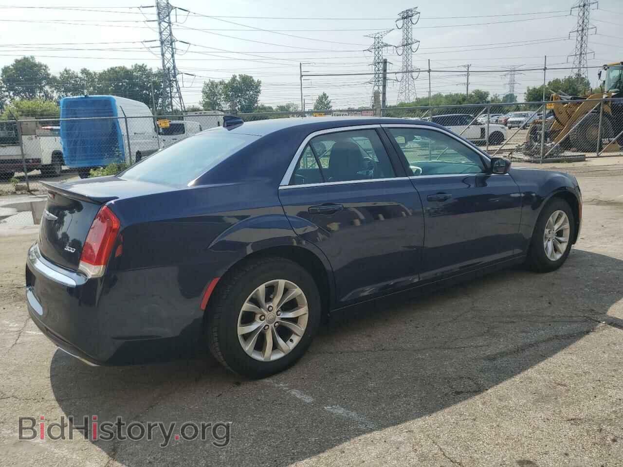 2015 CHRYSLER 300 - VIN: 2C3CCAAG3FH749065 - Фото 3