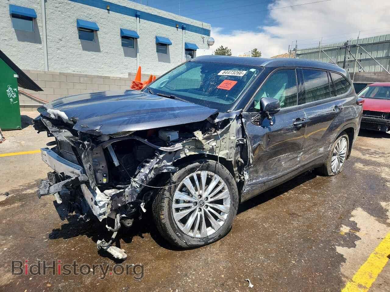 Фотография 5TDEBRCH9PS121879 - TOYOTA HIGHLANDER 2023
