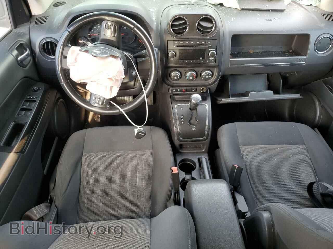 2011 JEEP COMPASS - VIN: 1J4NF1FB2BD161569 - Photo 8