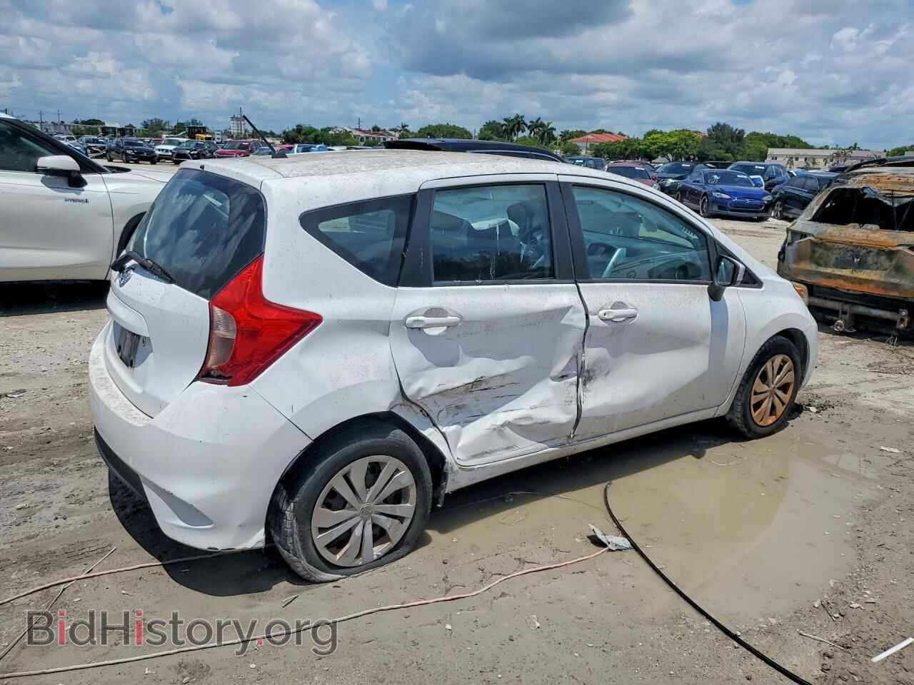 2019 NISSAN VERSA - VIN: 3N1CE2CP6KL360014 - Фото 3