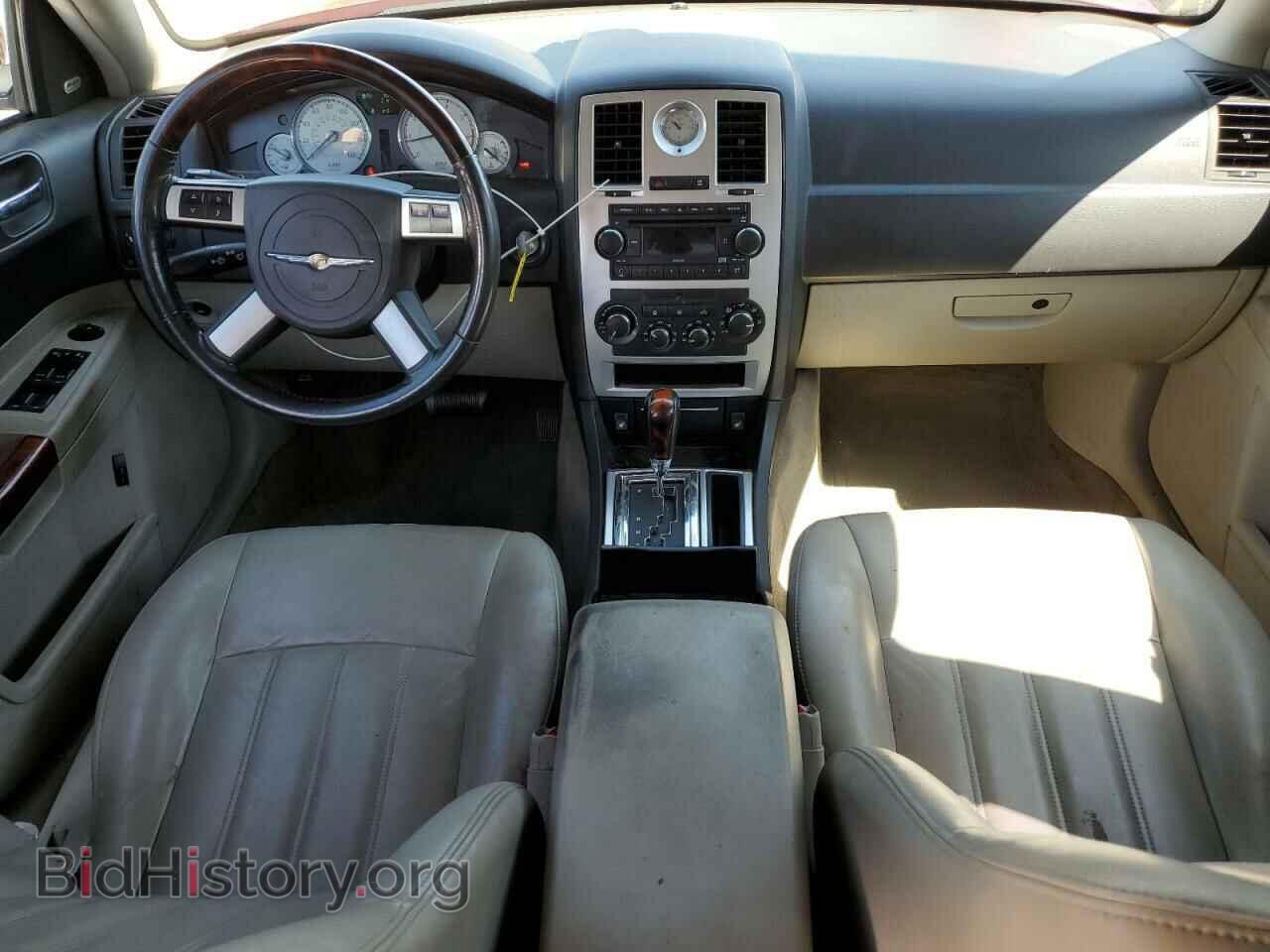2007 CHRYSLER 300 - VIN: 2C3KA63H87H884855 - Фото 8