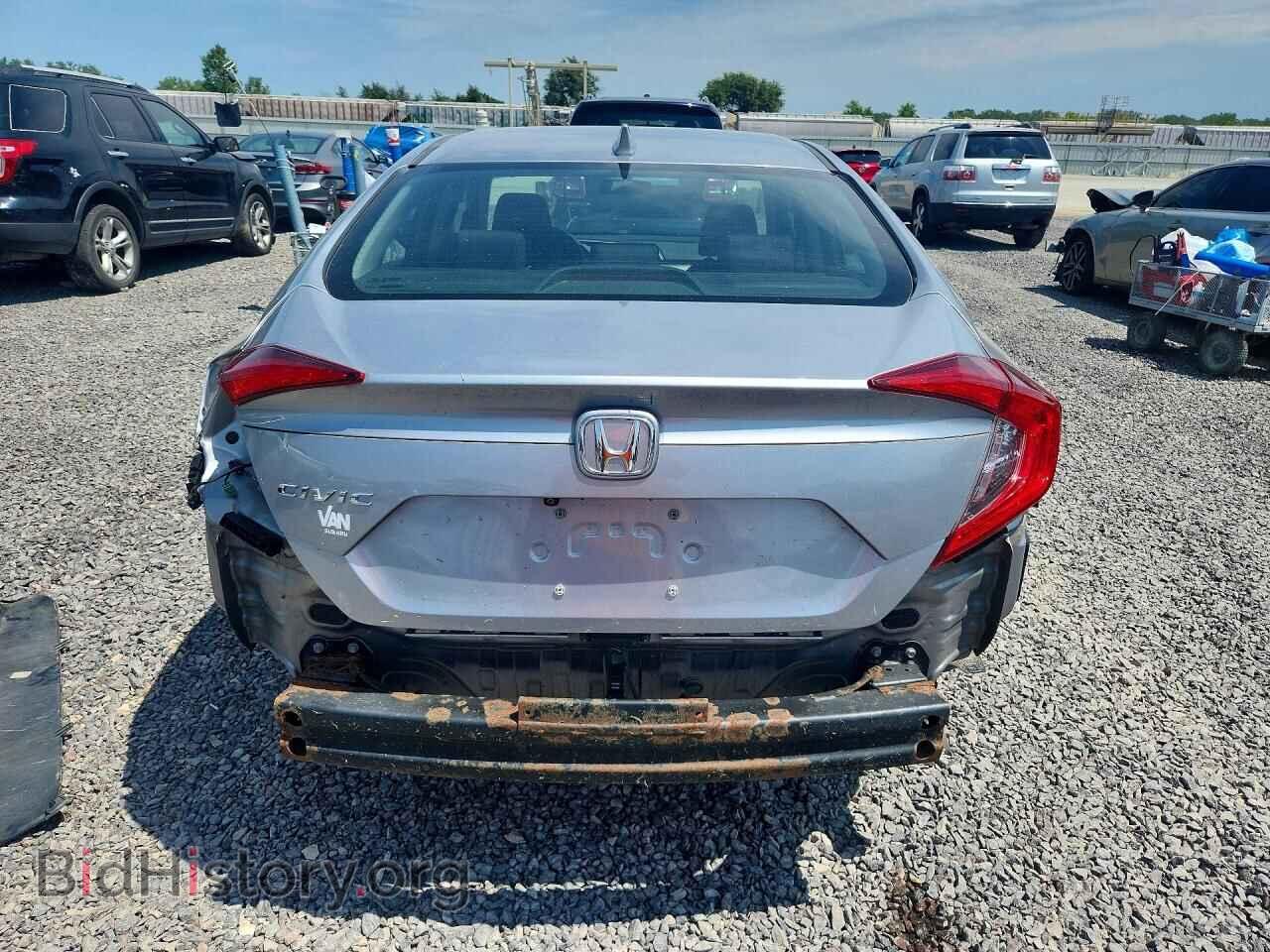 2018 HONDA CIVIC - VIN: 19XFC2F71JE002608 - Фото 6