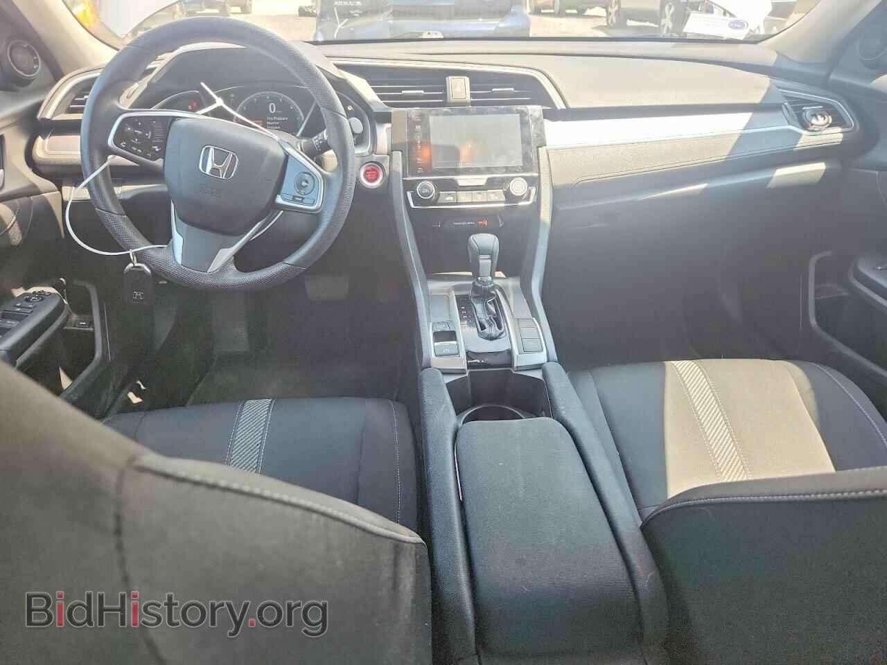 2018 HONDA CIVIC - VIN: 19XFC2F71JE002608 - Фото 8