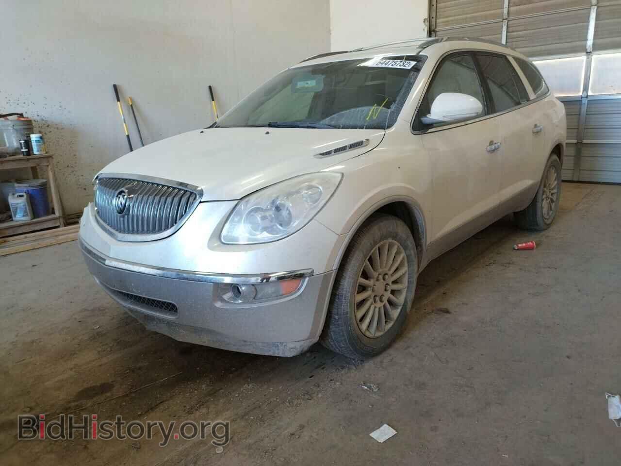 2010 BUICK ENCLAVE - VIN: 5GALVBED3AJ110821 - Photo 2