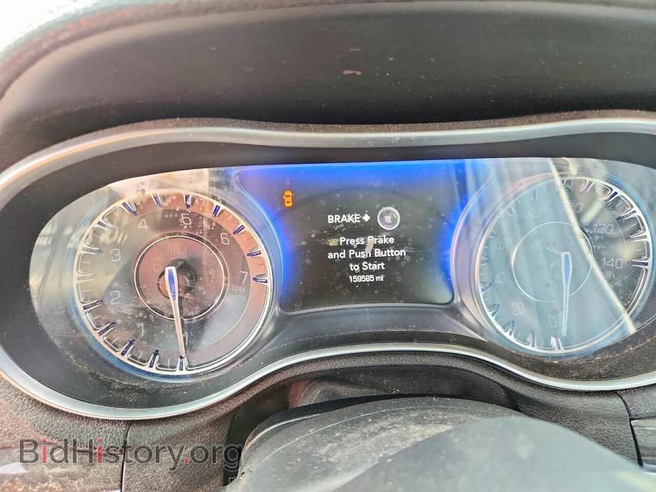 2015 CHRYSLER 300 - VIN: 2C3CCAAG5FH818452 - Photo 9