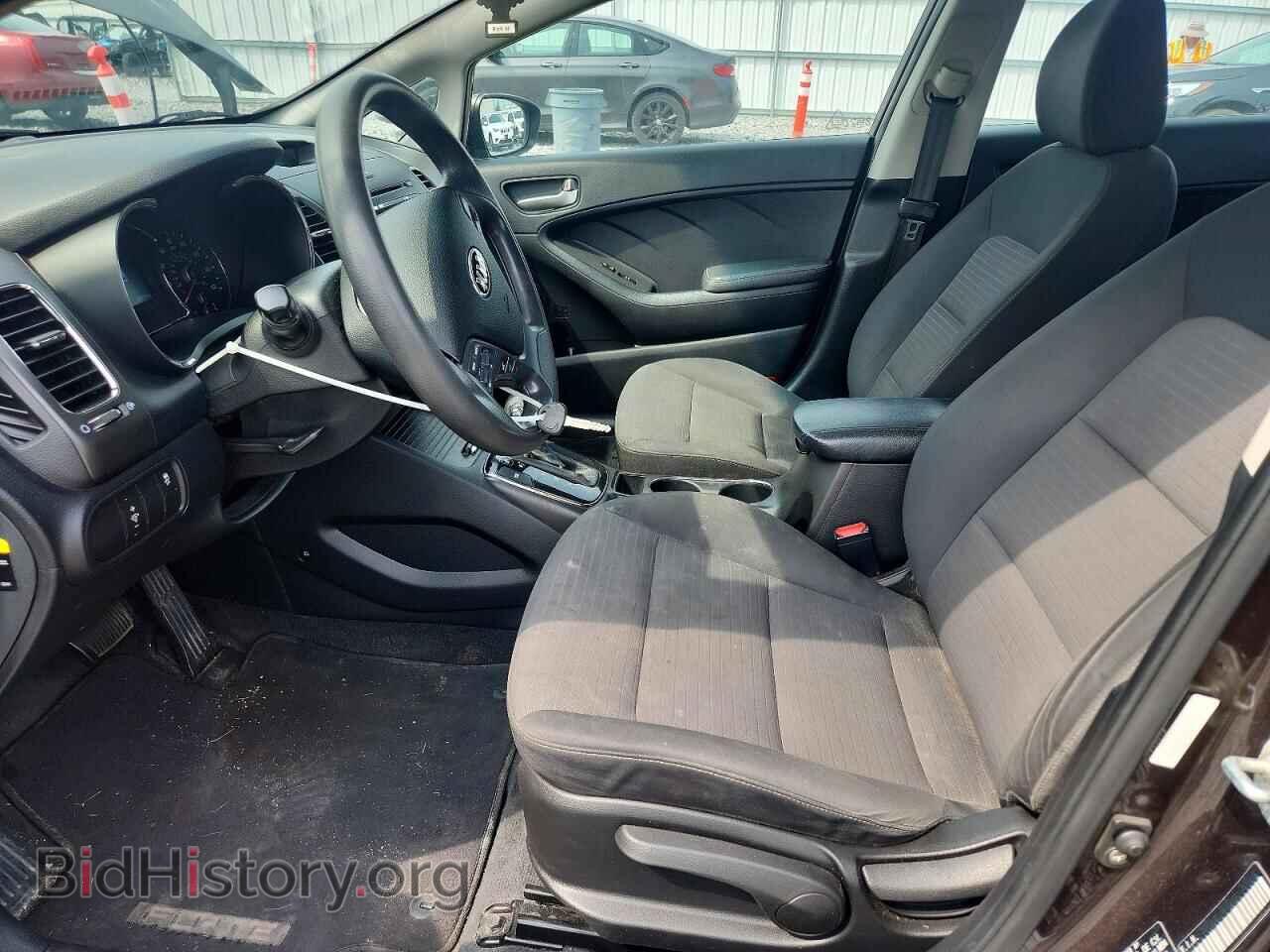 2017 KIA FORTE - VIN: 3KPFL4A76HE091914 - Фото 7