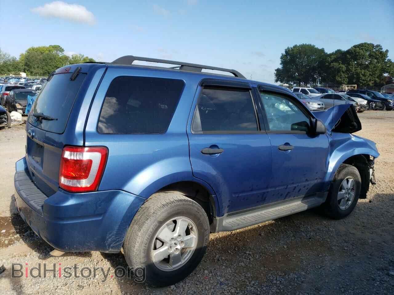 2010 FORD ESCAPE - VIN: 1FMCU0D76AKB24722 - Фото 3