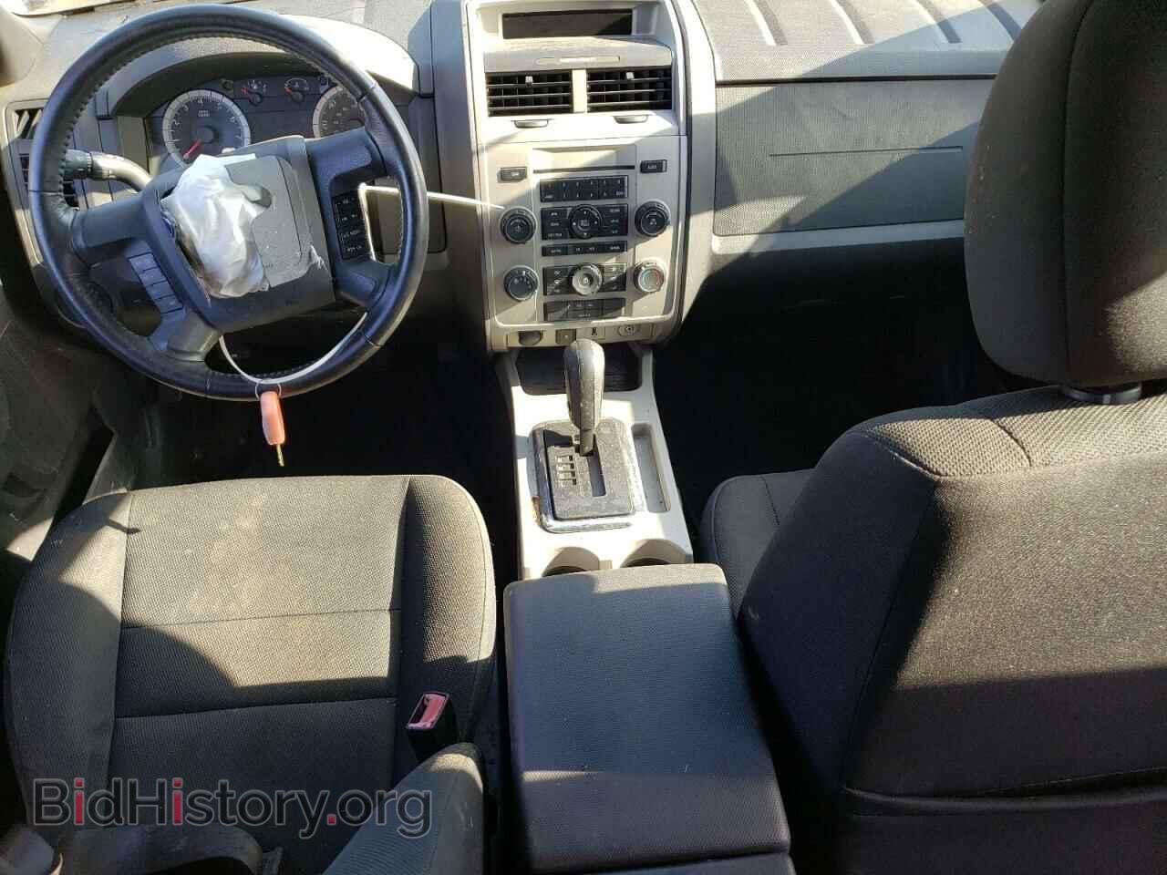 2010 FORD ESCAPE - VIN: 1FMCU0D76AKB24722 - Фото 8